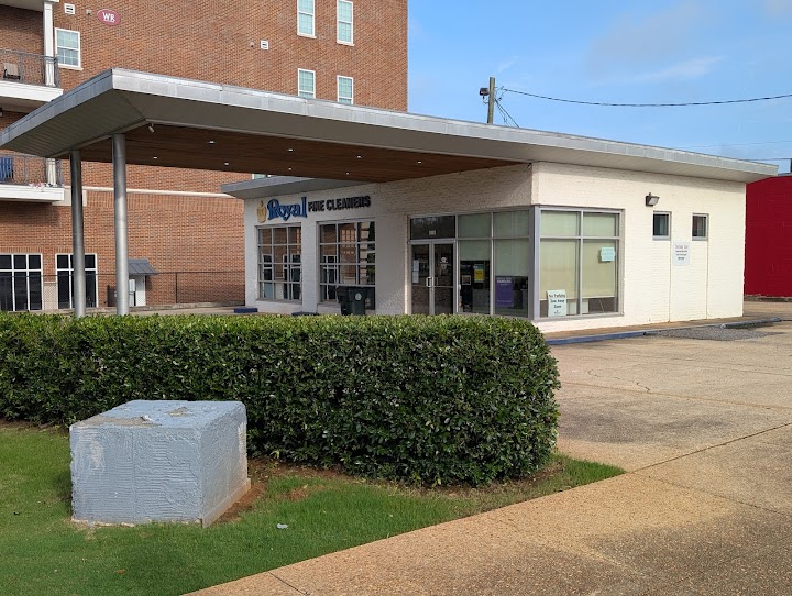 Royal Fine Cleaners storefront photo from Google