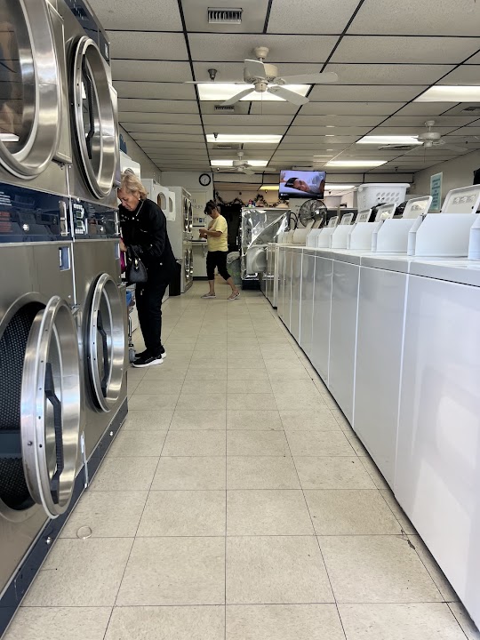Super Suds storefront photo from Google