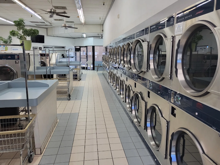 Auburn Thrifty Wash & Dry Clean storefront photo from Google