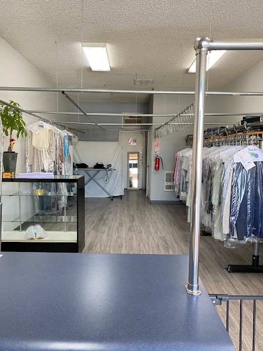 Morelia cleaners storefront photo from Google