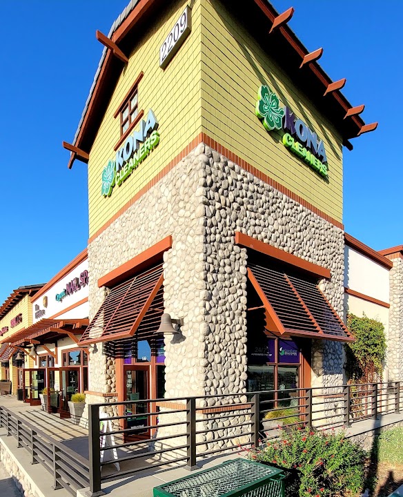 Kona Cleaners storefront photo from Google