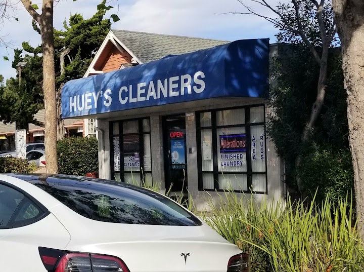 Huey's Laundry & Dry Cleaning storefront photo from Google