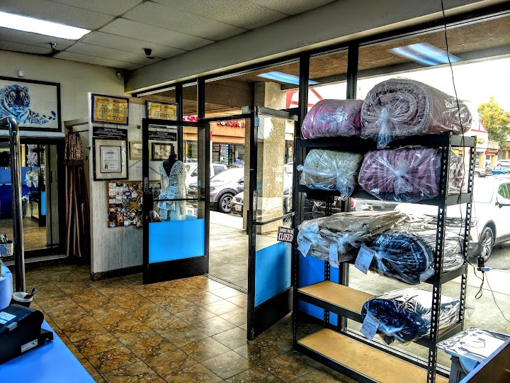 Signature Cleaners storefront photo from Google