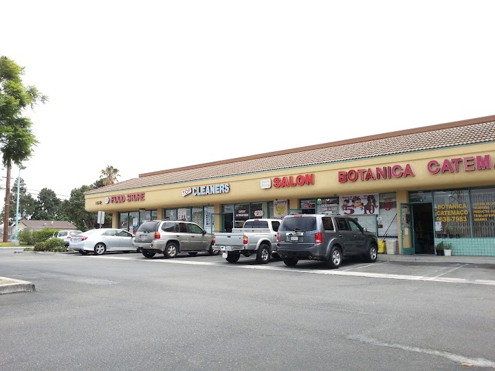 Top Cleaners storefront photo from Google