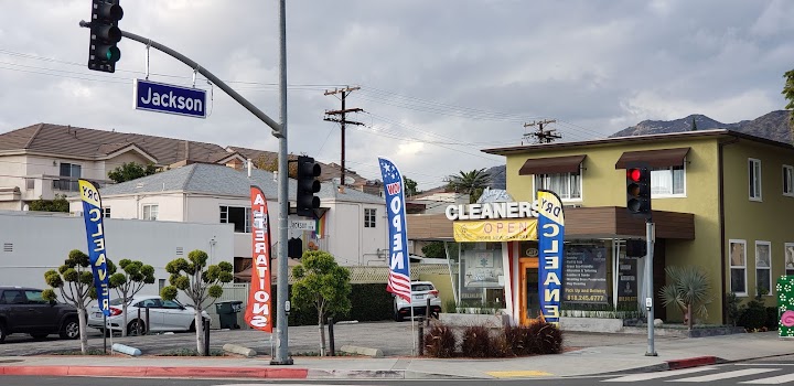 Couture Dry Cleaner and Alterations storefront photo from Google