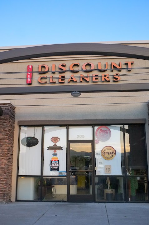 Desert Discount Cleaners storefront photo from Google