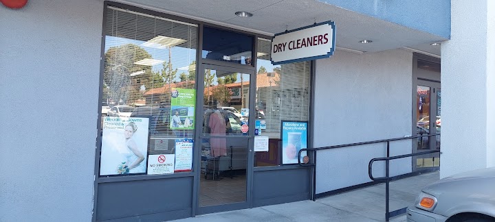 Town Cleaners & Alterations storefront photo from Google