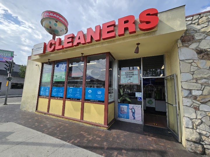 LimpaH cleaners storefront photo from Google