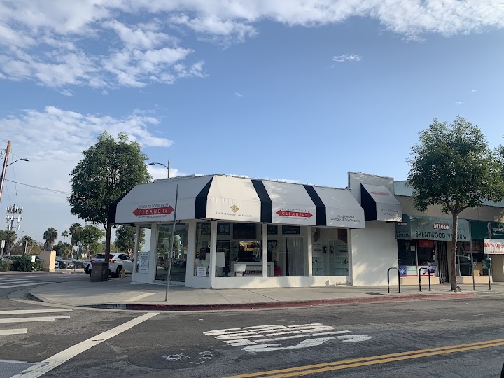Door To Door Valet Cleaners & Tailors storefront photo from Google