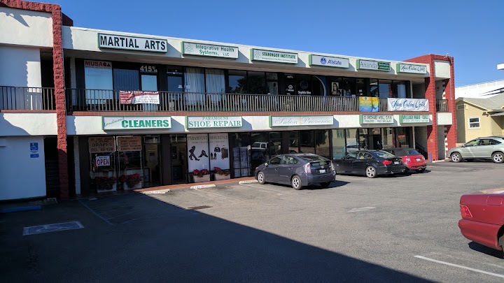 Larchmont Cleaners storefront photo from Google