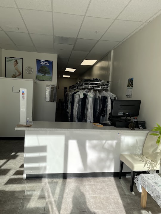 Holiday Cleaners storefront photo from Google