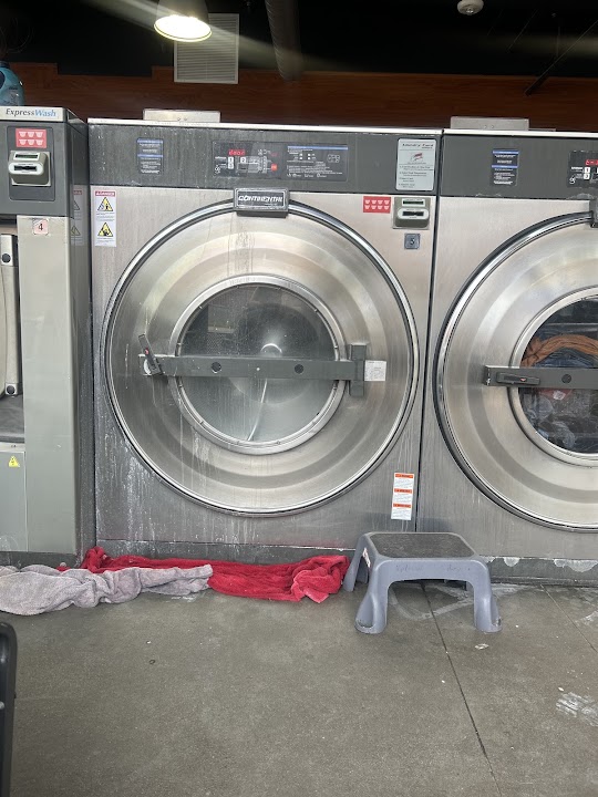 National Laundry and Dry Cleaning storefront photo from Google