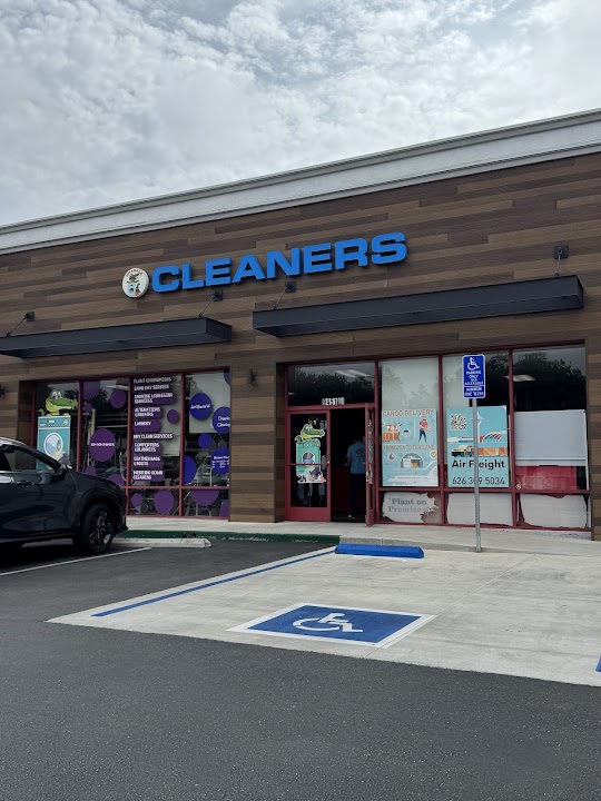 Sparkle Cleaners storefront photo from Google
