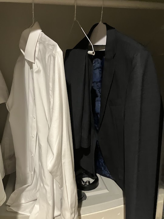 Mr Best One Hour Cleaners storefront photo from Google