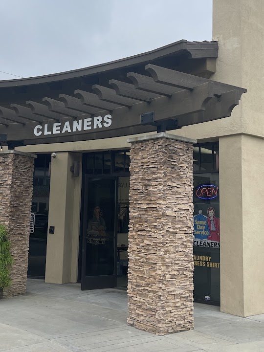 Kelly's Cleaners storefront photo from Google