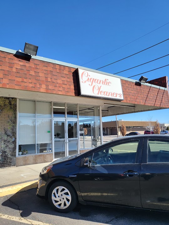 Gigantic Cleaners & Alterations storefront photo from Google