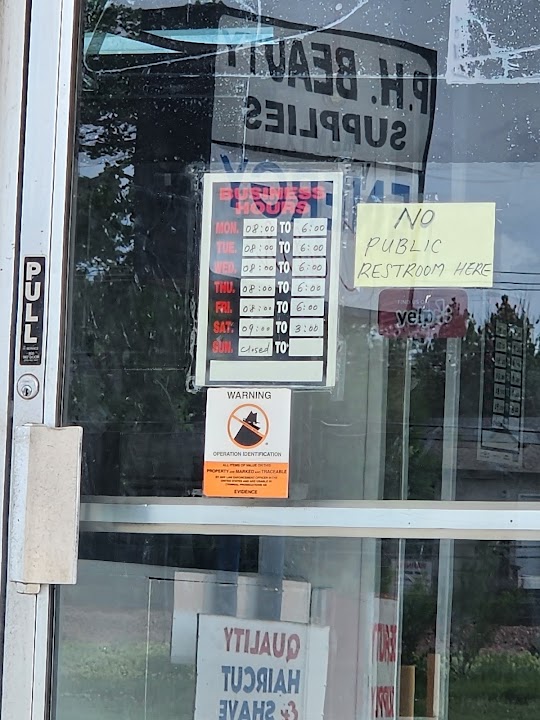 Stratmoor Laundromat and Dry Cleaning storefront photo from Google