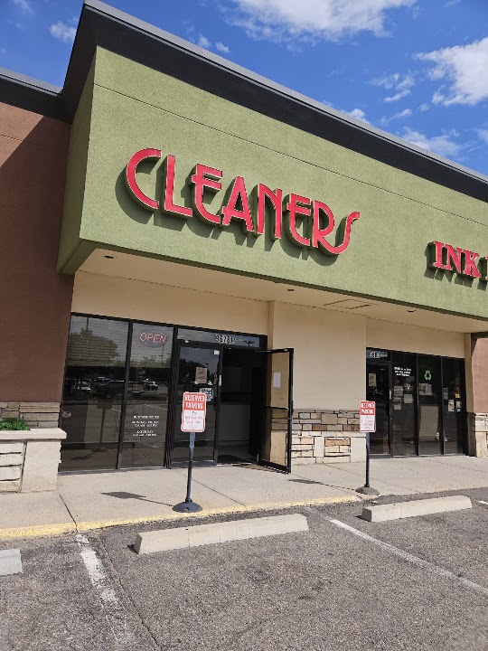 Continental Discount Dry Cleaners storefront photo from Google