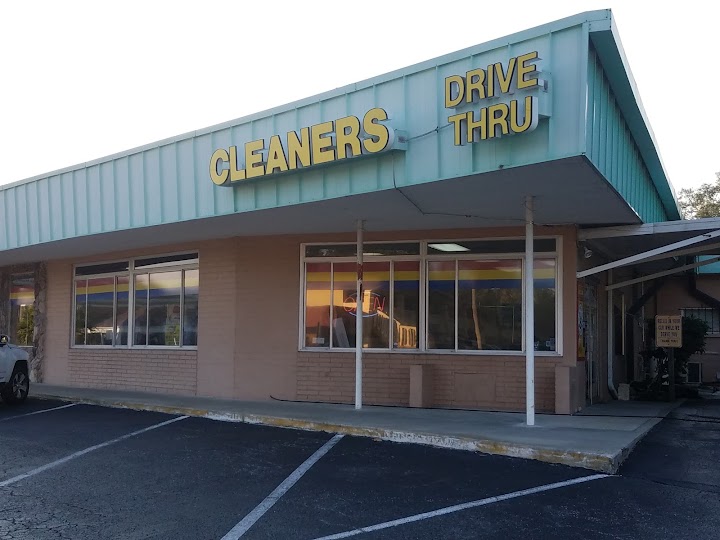 Sun Country Cleaners storefront photo from Google