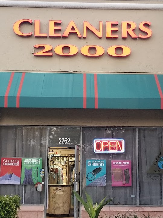 Dry Clean 2000 storefront photo from Google