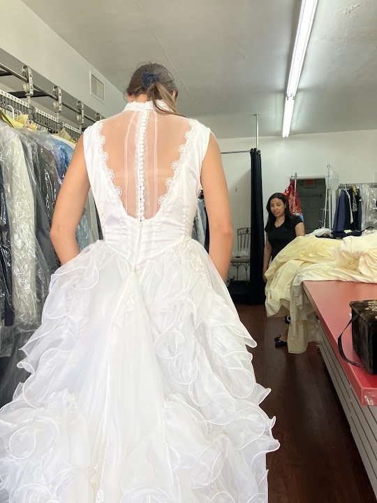 ELIANA'S ALTERATIONS & DRY CLEAN storefront photo from Google
