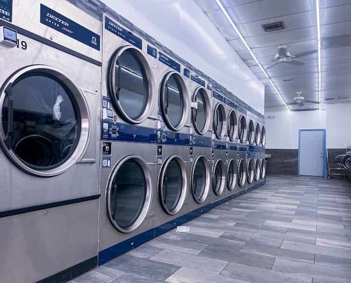 Pine Lake Laundry & Dry Cleaning storefront photo from Google