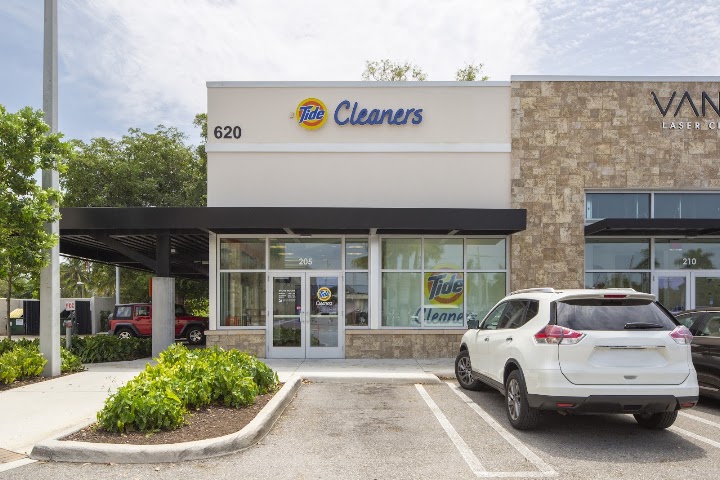 Tide Cleaners storefront photo from Google