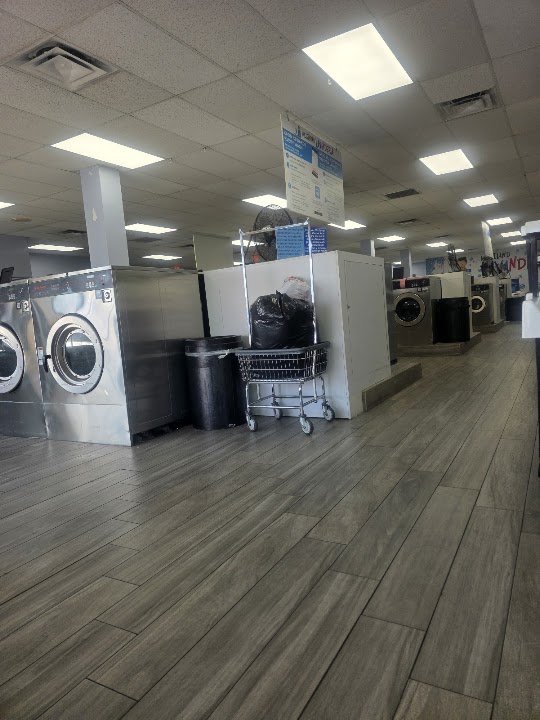 The Laundr-o-mat Coin Laundry & Dry Cleaners storefront photo from Google