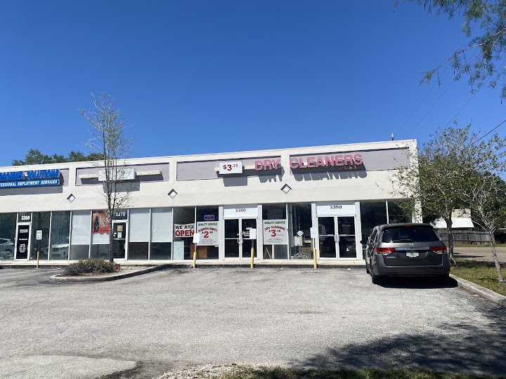 EZ cleaners Largo storefront photo from Google