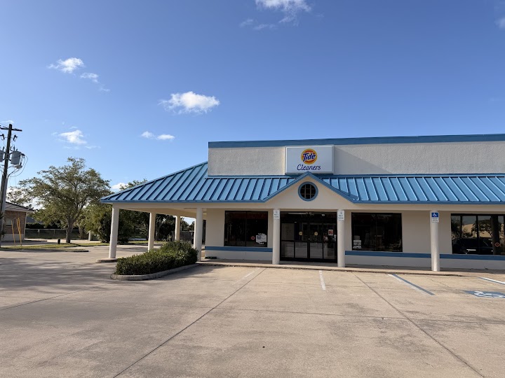 Tide Cleaners storefront photo from Google