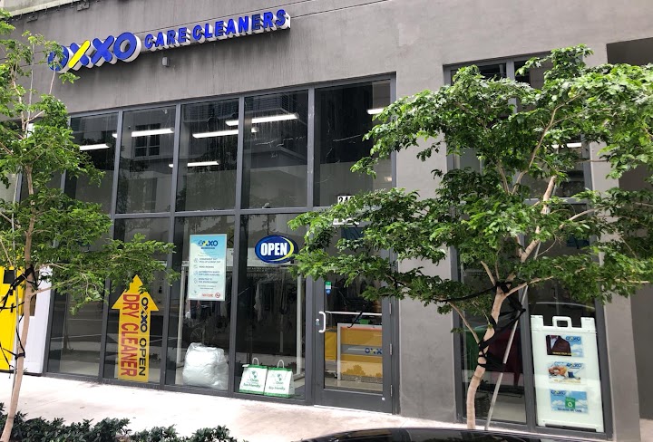 Oxxo Care Cleaners Downtown Miami storefront photo from Google