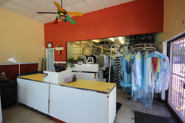 Best Quality Dry Cleaners Laundry Alterations Sunrise storefront photo from Google