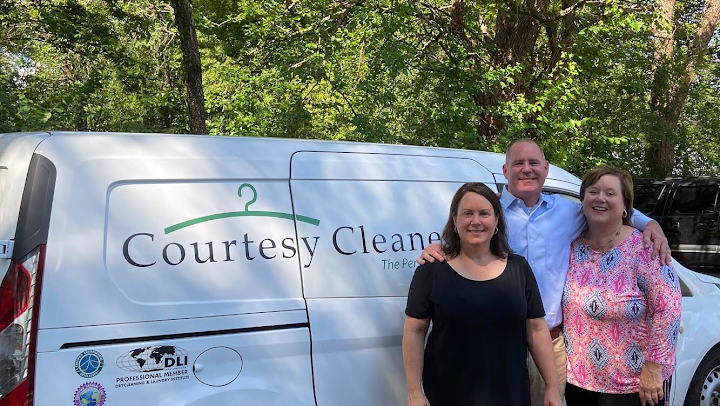 Courtesy Cleaners storefront photo from Google