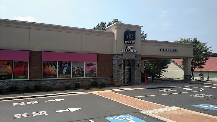 Discount Dry Cleaners storefront photo from Google