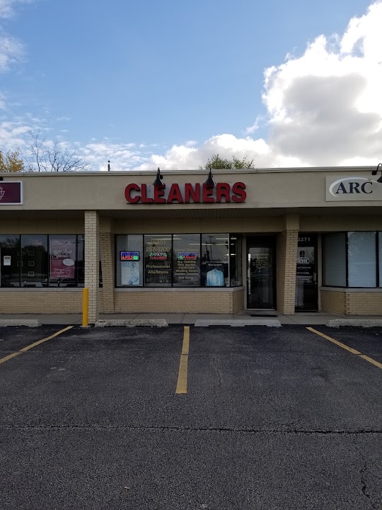 Lemont Cleaners storefront photo from Google