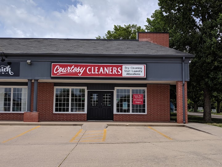 Courtesy Cleaners storefront photo from Google