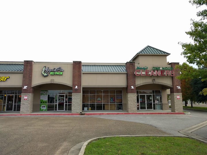 Hardy's Quality Cleaners storefront photo from Google