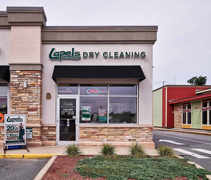 Lan's Lapels Cleaners - Wilmington storefront photo from Google