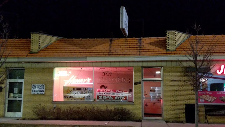 Henry's Cleaners Inc storefront photo from Google