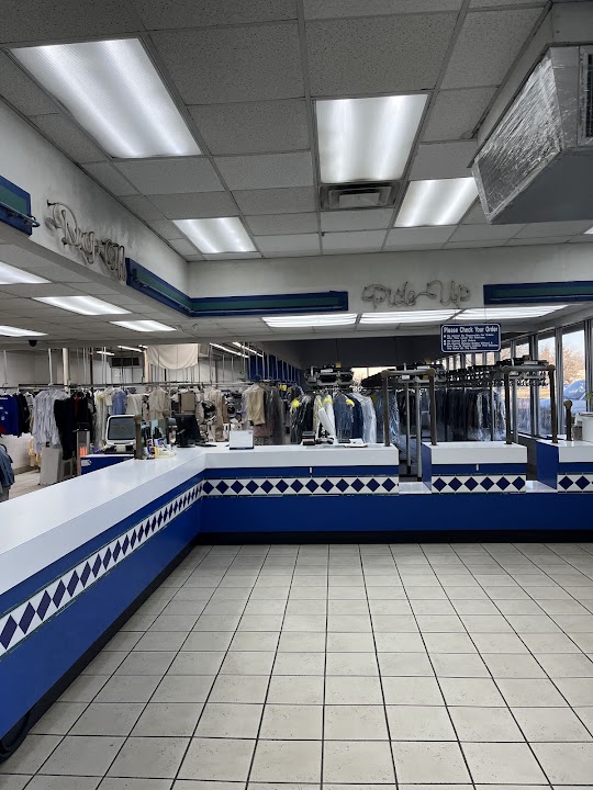 Pro-tech Coin Laundry & Dry Cleaning storefront photo from Google