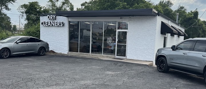 Premier Dry Cleaning storefront photo from Google