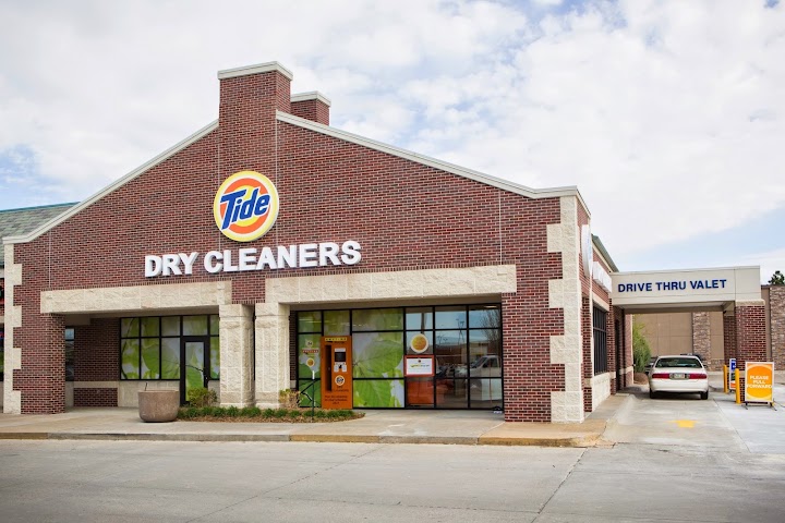 Tide Cleaners storefront photo from Google