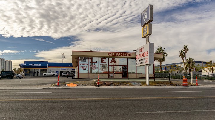 Royal Crest Cleaners storefront photo from Google