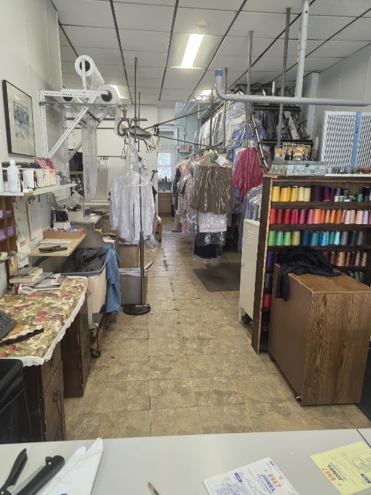 Jonel Dry Cleaners storefront photo from Google