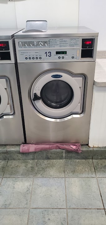 Sure Clean Laundry & Dry Cleaning storefront photo from Google