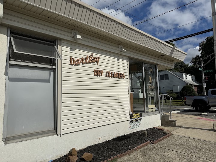Dartley Cleaners storefront photo from Google