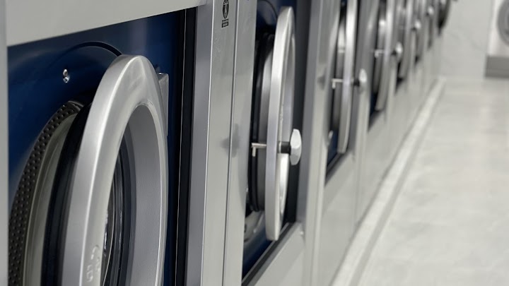 Stellar Suds - Free Dry storefront photo from Google