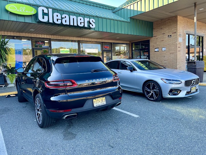 Oakland Cleaners storefront photo from Google