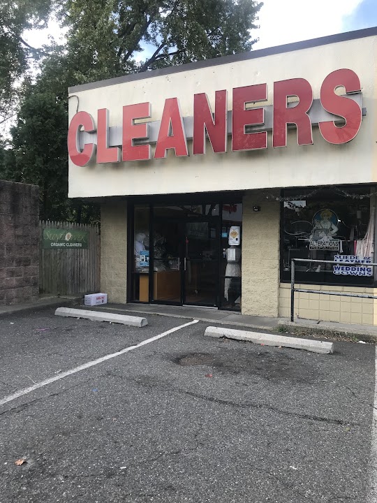 Sunflower Organic Cleaners storefront photo from Google