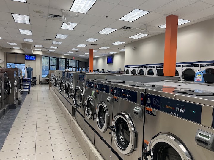 Bubbles Laundromat & Dry Cleaning storefront photo from Google